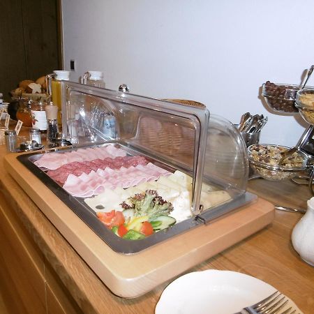 Gaestepension Zum Stern Buhlertann Luaran gambar