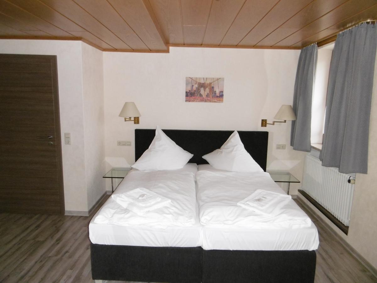 Gaestepension Zum Stern Buhlertann Luaran gambar